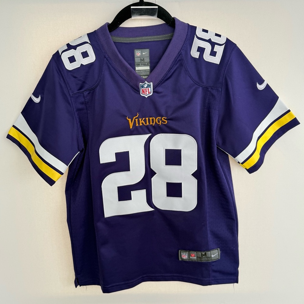 Nike NFL Minnesota Vikings Adrian Peterson #28 Football Jersey size medium